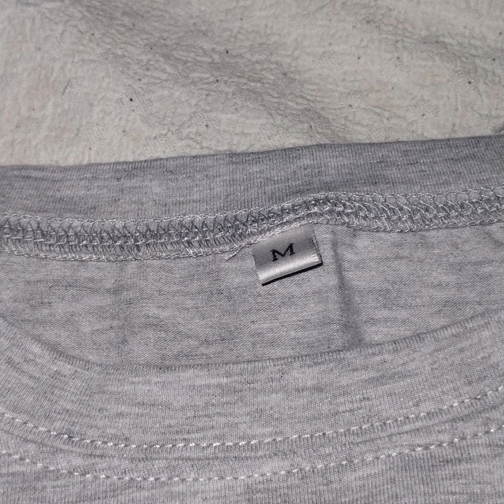 NWOT John Muir nature quote gray tee - Picture 2 of 5